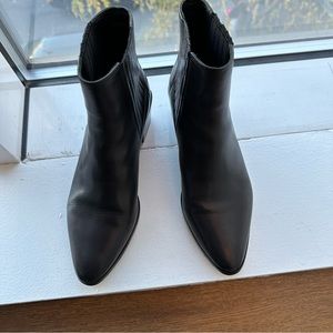 Rag & Bone Chelsea boot.